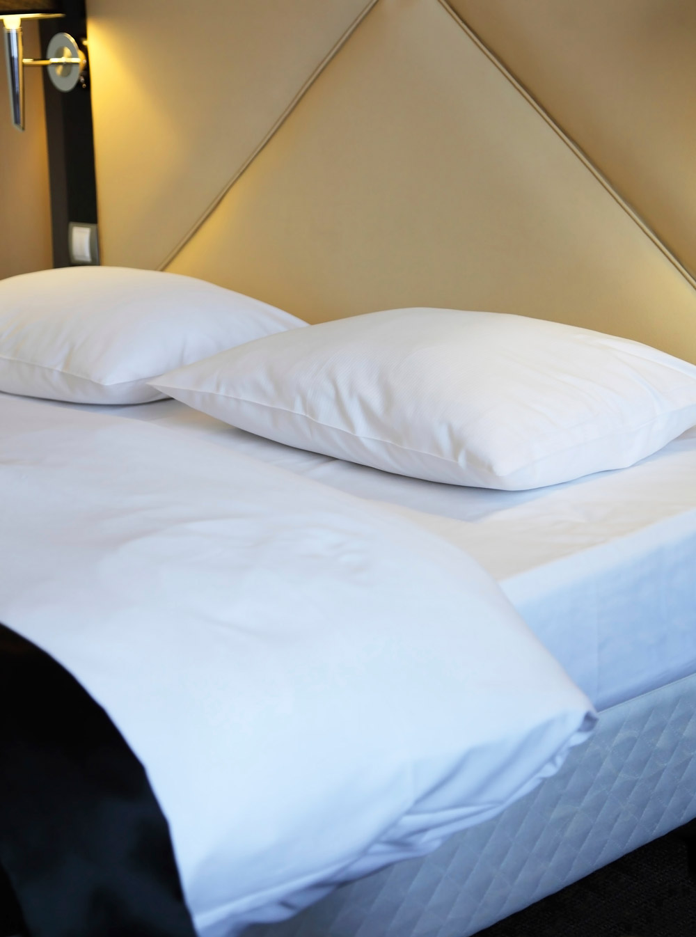 4-Secrets-to-Buying-a-Mattress